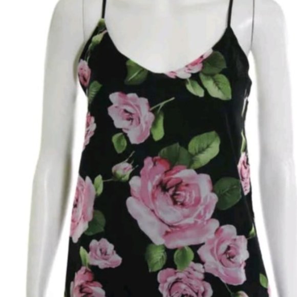 wishful thinking Dresses & Skirts - Wishful thinking floral scoop neck tank cami shirt